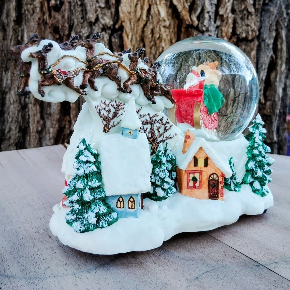 SOLDa & Reindeer Snow Globe🎶Santa Claus is Coming to Town 🎶 1995 San Fran Musi